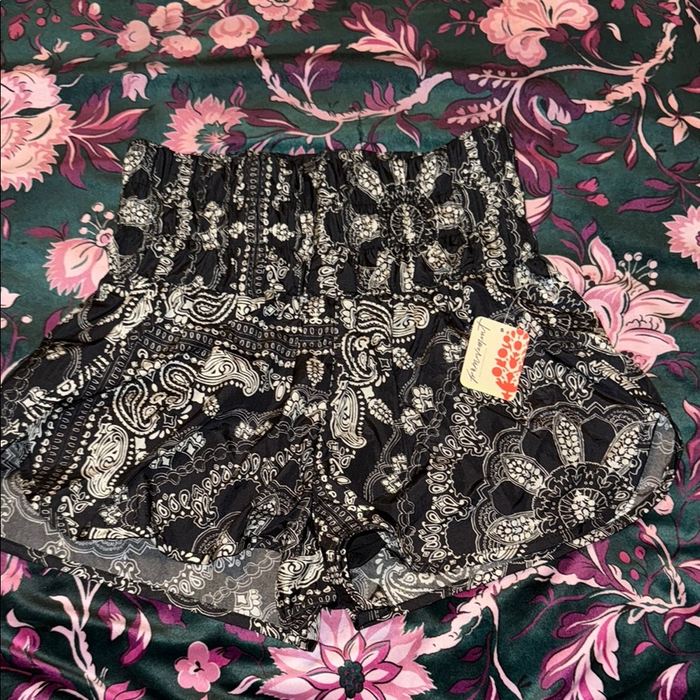 FP Movement by Free People The Way Home High Waisted Shorts size small